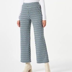 United Colors Of Benetton Women's Pants - size medium